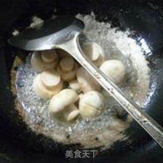 剁椒鲜蘑菇的做法步骤：6