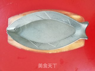 铁板黑胡椒汁爆八爪鱼的做法步骤：14
