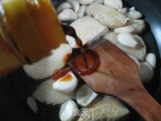 蒜头烧鲜素鸡的做法步骤：7