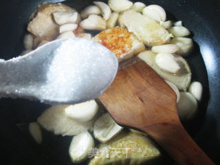 蒜头烧鲜素鸡的做法步骤：9
