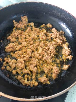 饺子皮烧卖的做法步骤：3