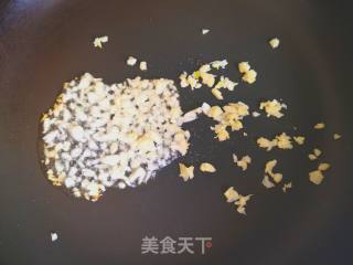 茄汁虾球炒蛋的做法步骤：4