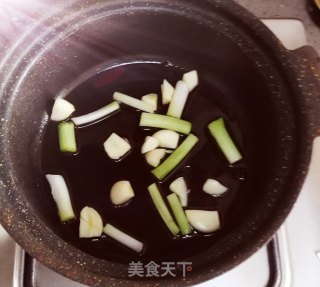 京酱肉丝意面的做法步骤：2