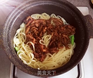 京酱肉丝意面的做法步骤：3
