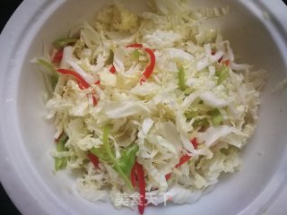 青红椒拌白菜丝的做法步骤：7