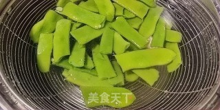 酱肉扁豆的做法步骤：3