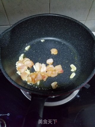 甜豆木耳炒鸡胸肉的做法步骤：5
