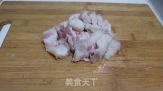 回锅蒜苔五花肉的做法步骤：4