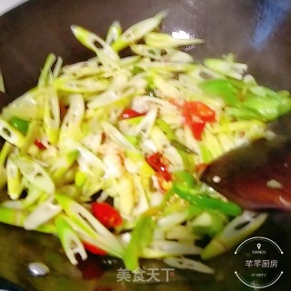 小竹笋炒牛肉的做法步骤：9