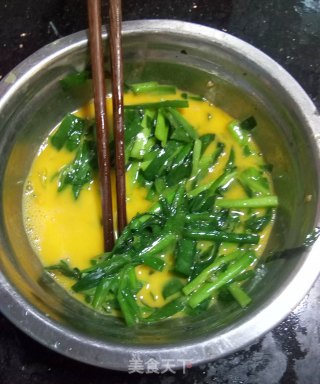 韭菜煎蛋的做法步骤：5
