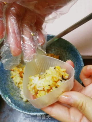 日式饭团～便当盒饭团的做法步骤：8
