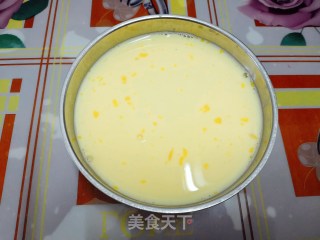 牛奶滑蛋的做法步骤：2