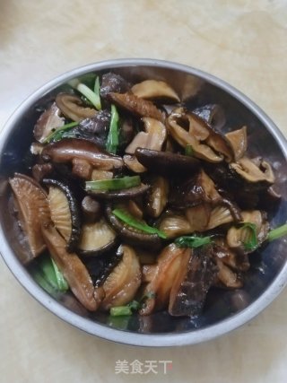 葱花炒香菇的做法步骤：5
