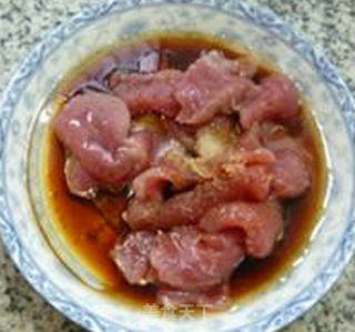 瘦肉片带豆炒土豆的做法步骤：4