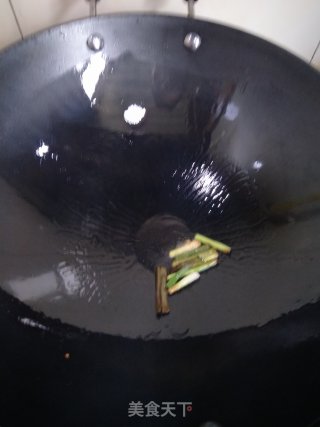 葱油银鱼蒸蛋的做法步骤：9