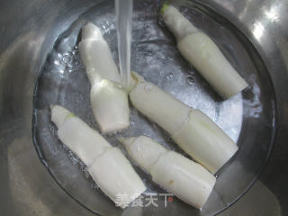 糖醋茭白的做法步骤：3