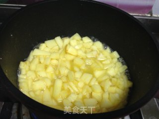 馄饨皮苹果派的做法步骤：4