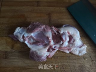 羊肉冬瓜汤的做法步骤：1
