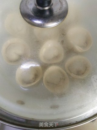 抱蛋元宝煎饺的做法步骤：12
