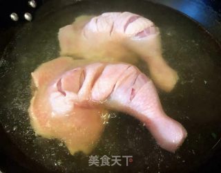 红烧鸡腿的做法步骤：2