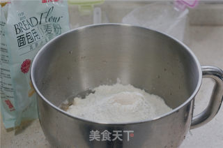 荞头肉酱面包的做法步骤：3
