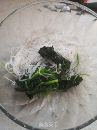凉拌菠菜粉丝的做法步骤：5