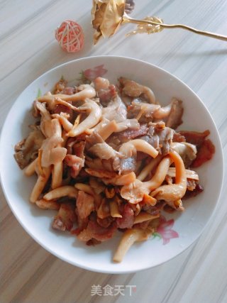 瘦肉炒蘑菇的做法步骤：10