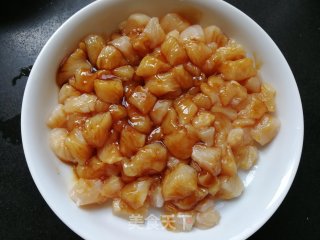 蒜苔滑炒鸡丁的做法步骤：4