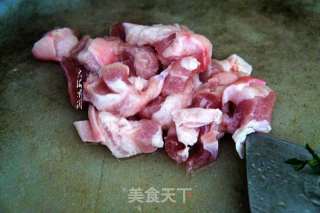 五花肉炒菜心的做法步骤：3