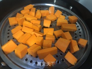 南瓜磨牙棒的做法步骤：2