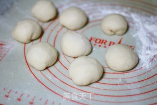 豆沙馅饼的做法步骤：3