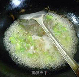 韭菜芽蚕豆炒鳝鱼的做法步骤：10