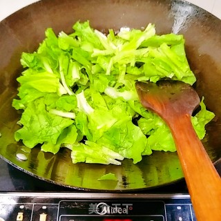 快炒生菜的做法步骤：5