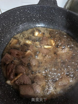 牛肉烩饭的做法步骤：3
