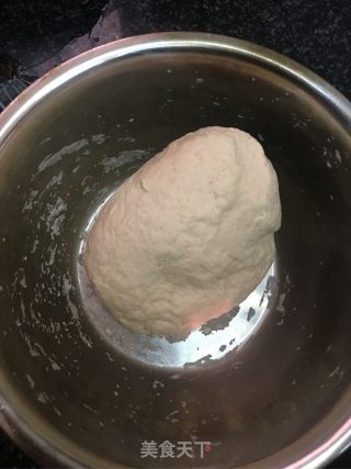 梅菜肉包子的做法步骤：4