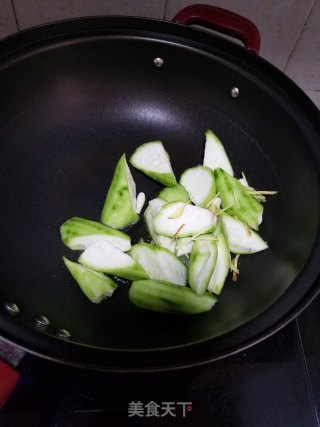 丝瓜清汤的做法步骤：2