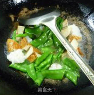 香干虾球炒荷兰豆的做法步骤：12