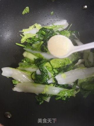 杭白菜炒韭菜的做法步骤：3