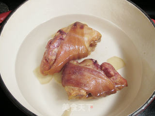 咸猪手豆腐玉米汤的做法步骤：3