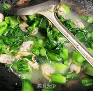 花蛤肉炒菜芯的做法步骤：12
