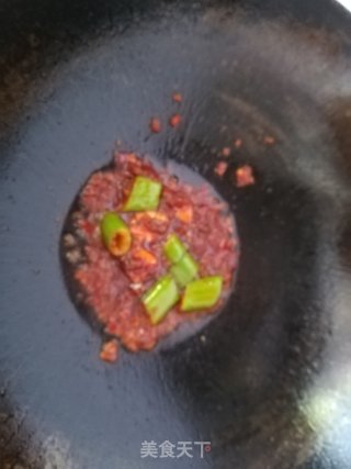 香辣黄豆猪蹄的做法步骤：4
