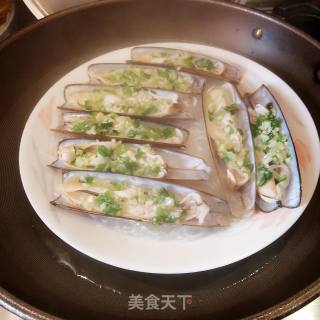 姜葱蒜蓉蒸圣子皇的做法步骤：15