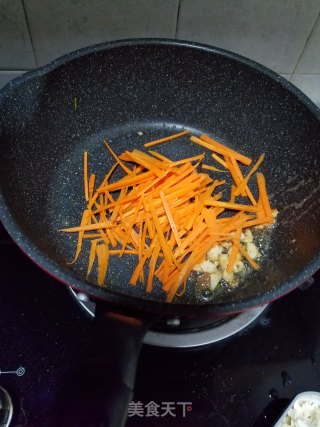 牛肉炒土豆粉的做法步骤：5
