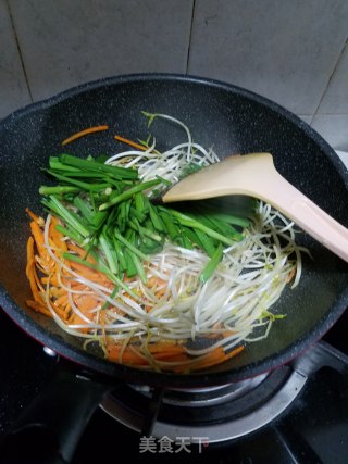 牛肉炒土豆粉的做法步骤：7