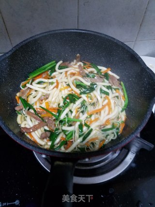 牛肉炒土豆粉的做法步骤：10
