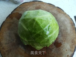 糖醋洋白菜的做法步骤：1