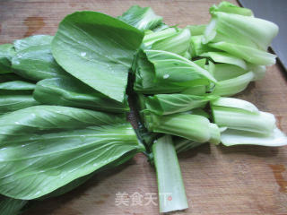 菜芯腊鸡腿煮土豆粉条的做法步骤：2