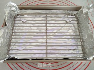 蜜汁蒜香鸡翅的做法步骤：5