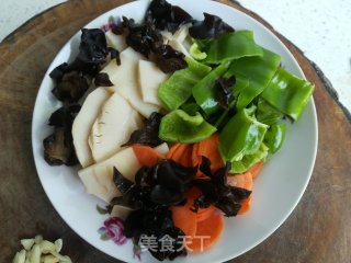 冬笋炒鸡片的做法步骤：3