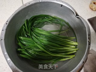 韭菜炒鸡蛋的做法步骤：1